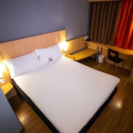 Ibis Petrolina Hotel Buitenkant foto